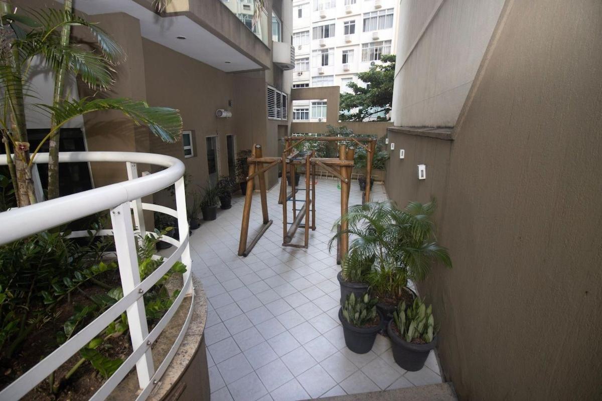 Apto Proximo A Praia, Com Piscina E Estacionamento Рио-де-Жанейро Экстерьер фото